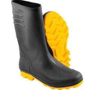 Bota de PVC Preta C/ Solado Amarelo Cano Médio Sem  Forro N°37 - VONDER / Ref. 70753602